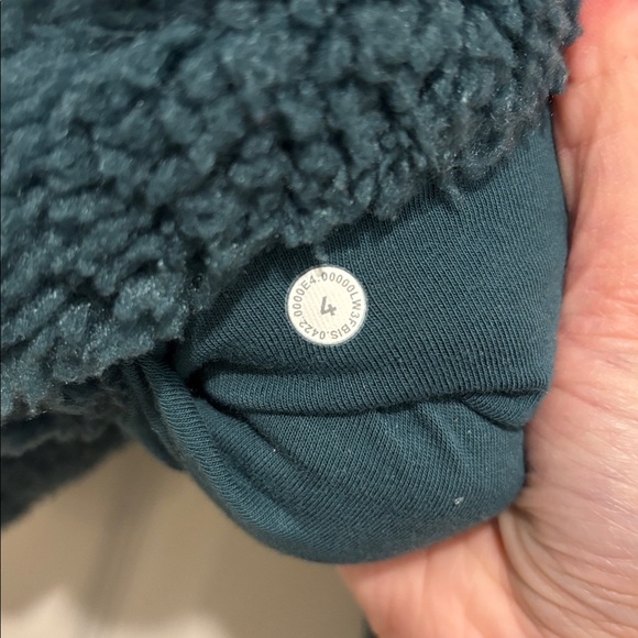 Lululemon Cinchable Fleece Zip-Up - Picture 3 of 6